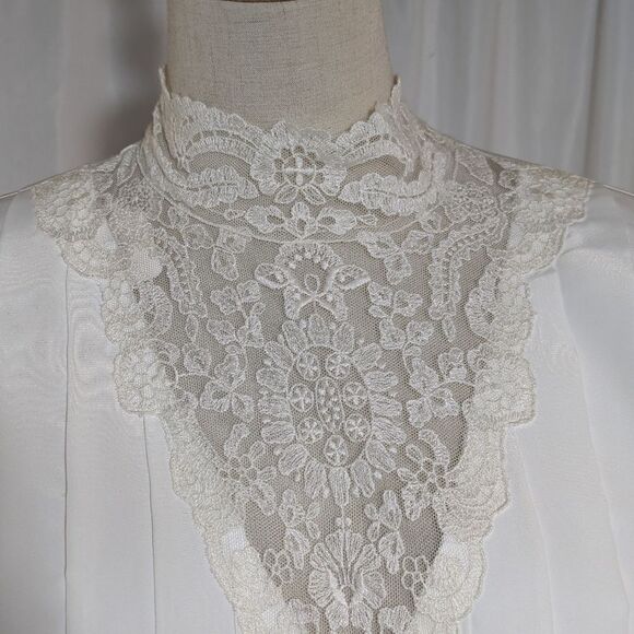 Sellecca Vintage White High Neck Victorian Blouse - Picture 6 of 7